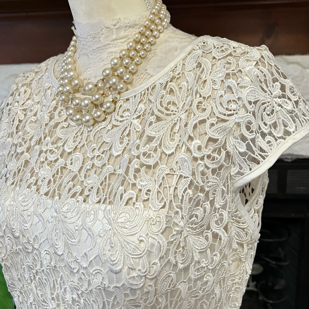 Adrianna Papell White Lace Dress NWT Size 12